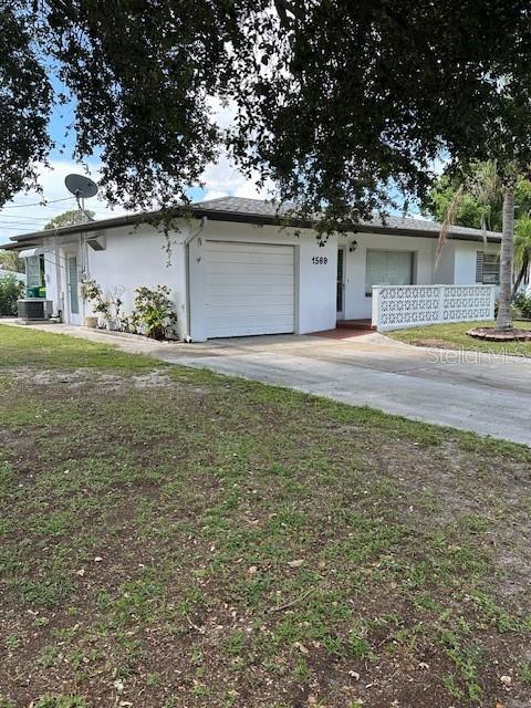 Building Photo - 1569 Cambridge Dr