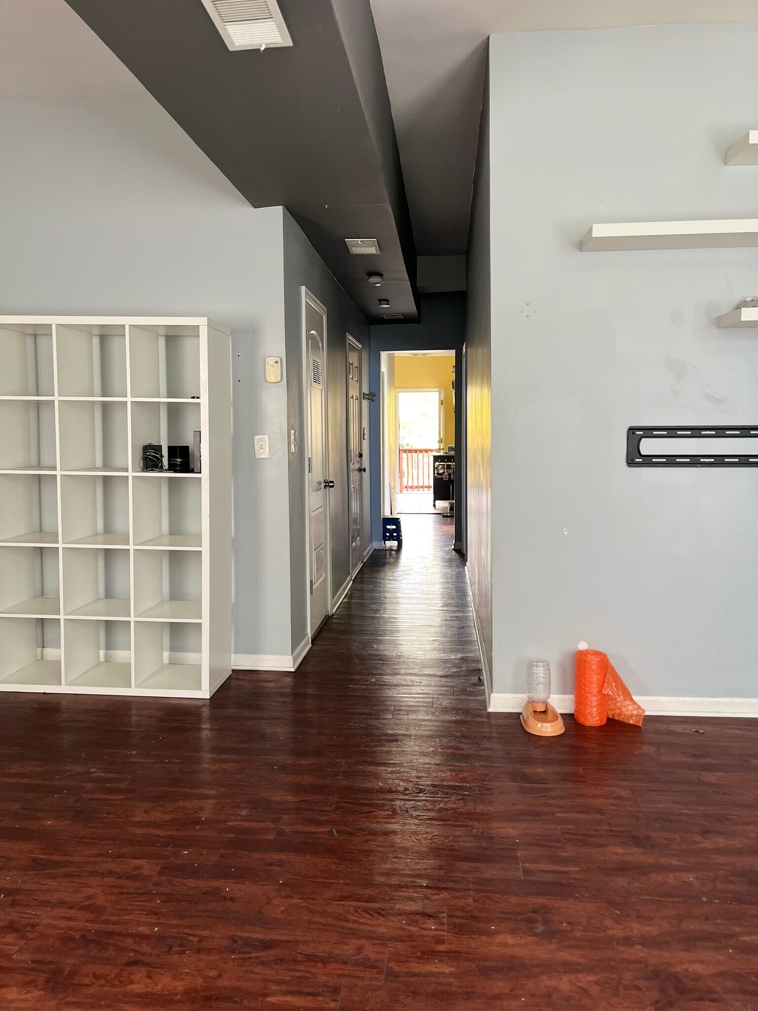 Building Photo - 2115 S Central Park Ave