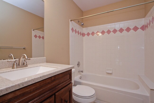 Building Photo - Beautiful 3BR Home in the Foothills of Golden