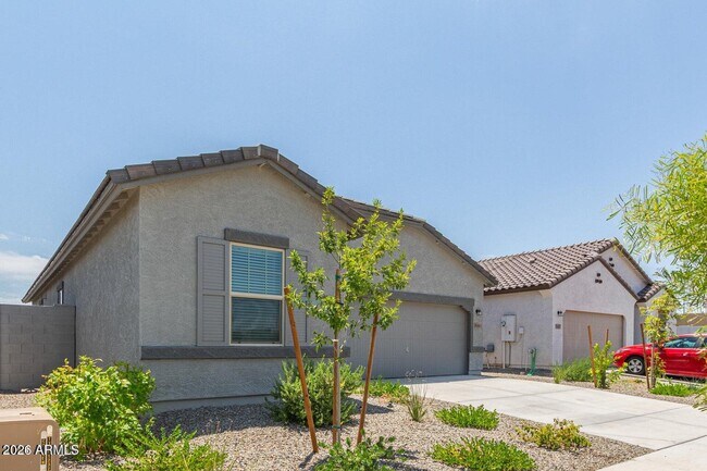 Building Photo - 16663 W Christy Dr