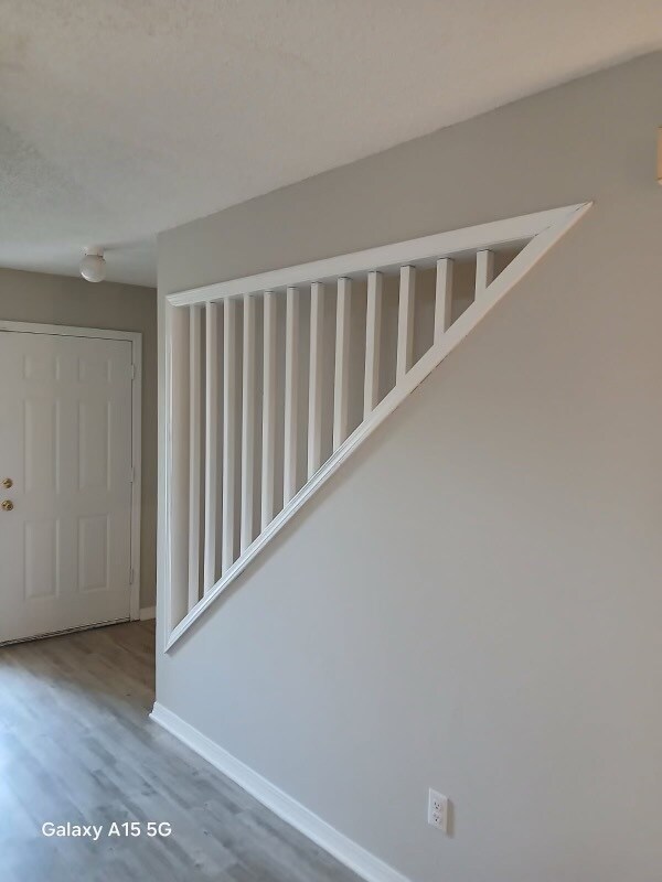 Building Photo - 5544 Cabot Dr N