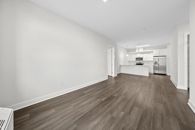 Building Photo - 121 34th St