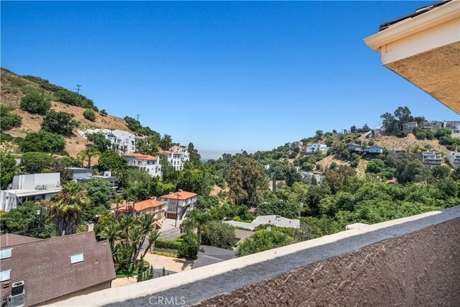 Building Photo - 3482 Coldwater Canyon Ave