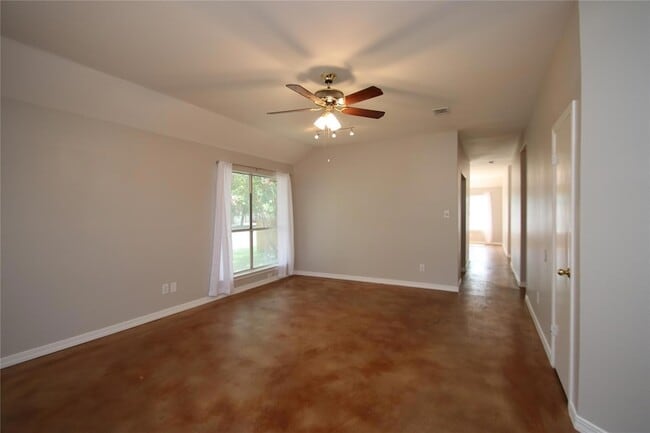 Building Photo - 12400 Captain Hopkins Cove