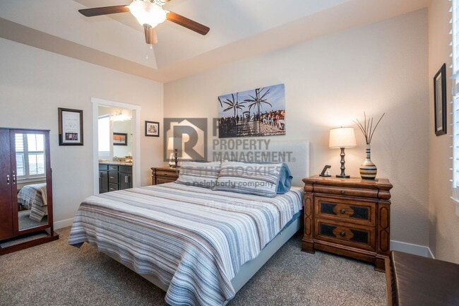 Building Photo - 3806 Edison Ave