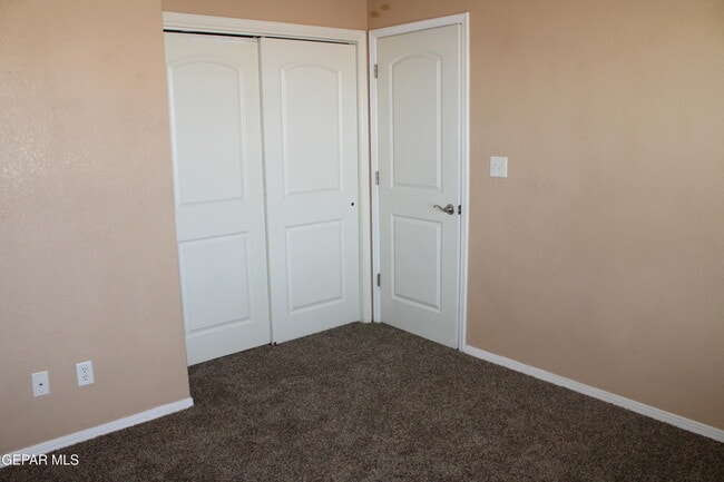Building Photo - 4056 Tibuni Pl
