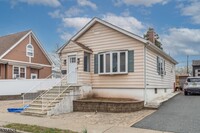 Building Photo - 35 Bergen Blvd