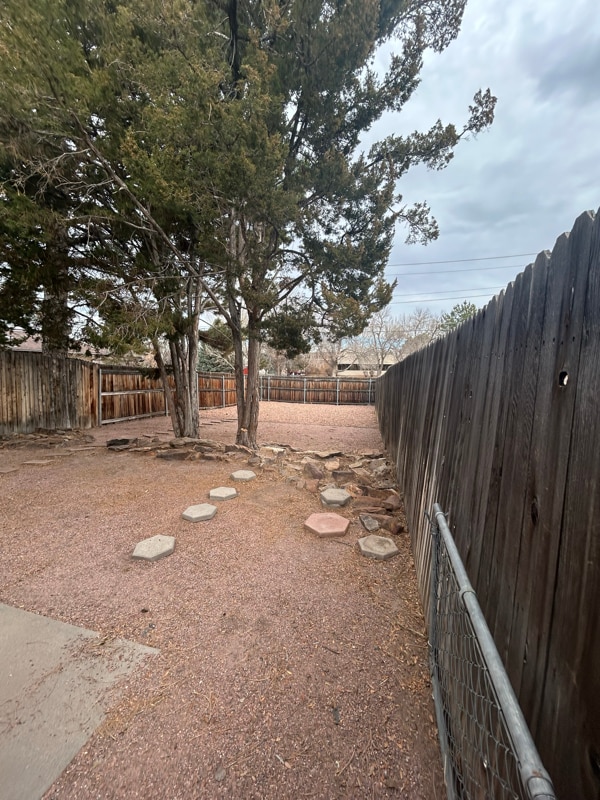 Building Photo - 2530 Taylor Ln