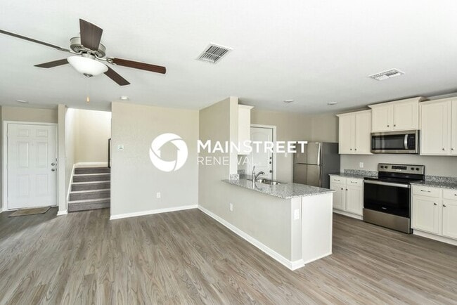 Building Photo - 3 Bedroom Pet-Friendly Home in San Antonio, TX with Main Street Renewal