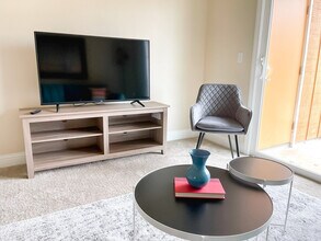 Building Photo - 12701 N Pennsylvania Ave