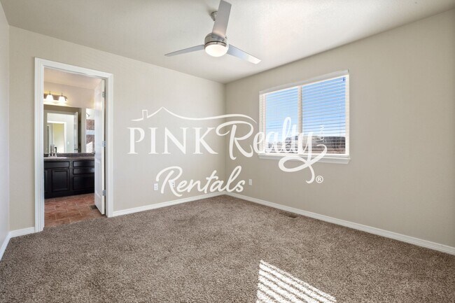 Building Photo - 10026 Intrepid Way