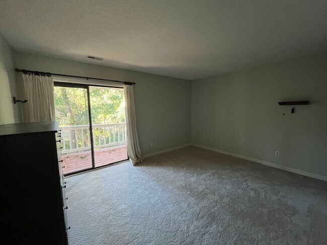 Building Photo - 1200 St Joseph St