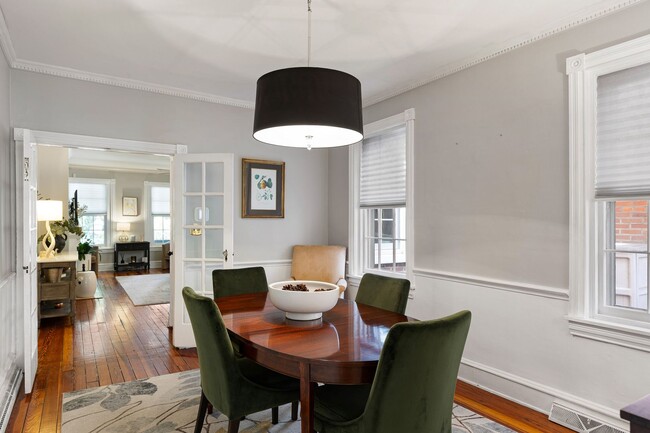 Building Photo - Beautiful townhome with Brandywine River views