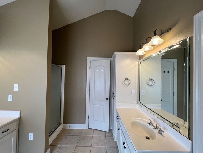 Building Photo - Pelican Crossing