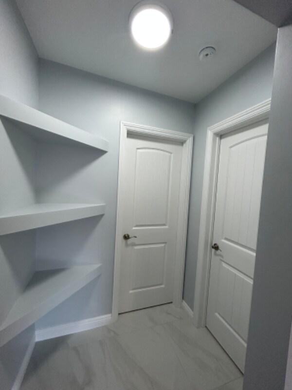 Building Photo - 4660 Kester Ave