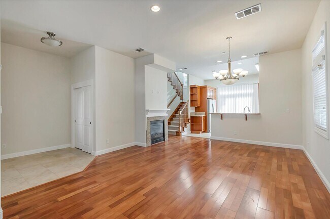 Building Photo - Wow! What a Great Home!