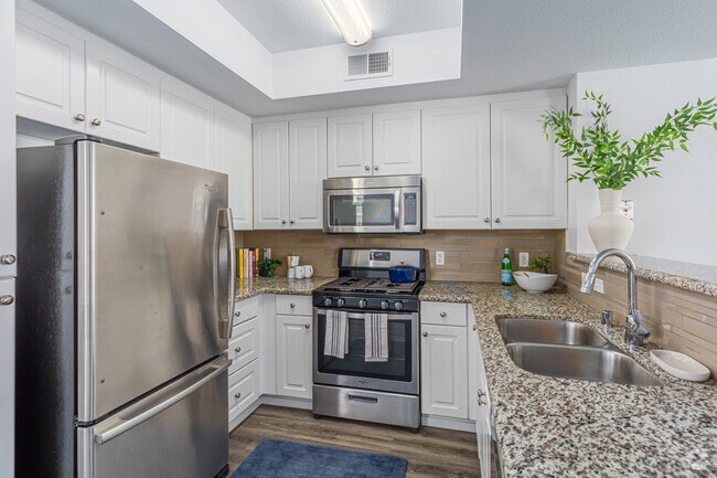 Interior Photo - Gema San Diego Townhomes