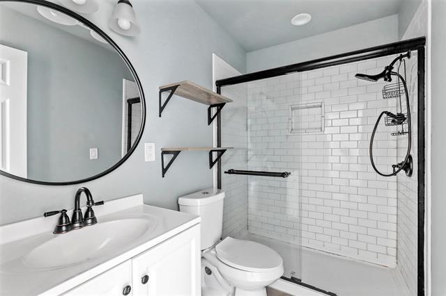 Building Photo - 6301 Hunterwood Dr