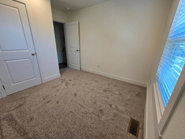 Building Photo - 359 Lemon Dr