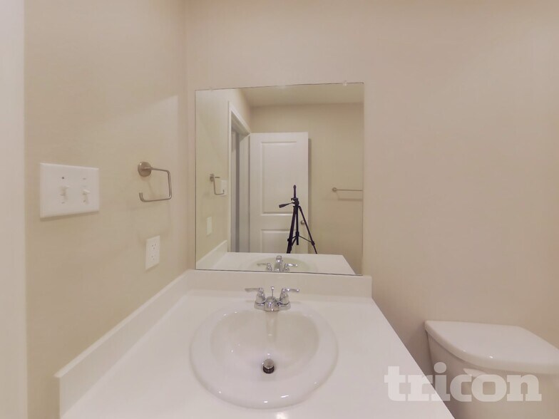 Building Photo - 3612 Skelton St