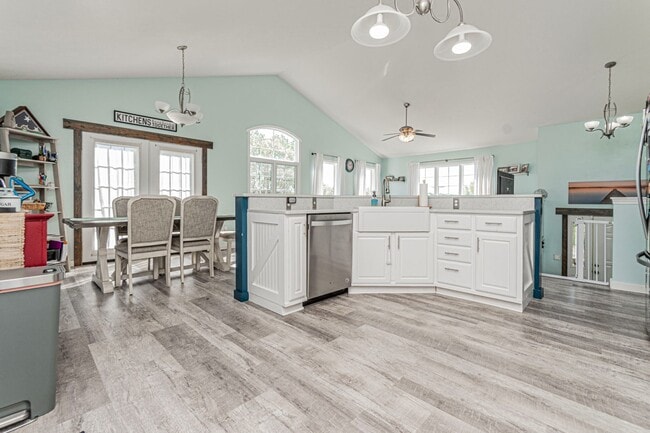 Building Photo - Please View 3D Virtual Walk-Through Before Scheduling a Showing