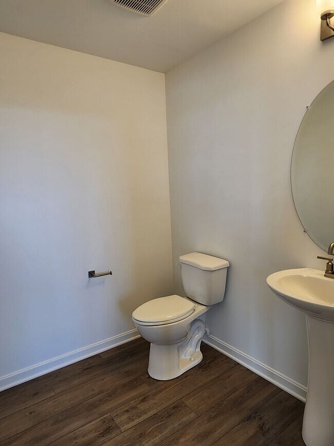 Building Photo - New Construction Townhome in Middletown