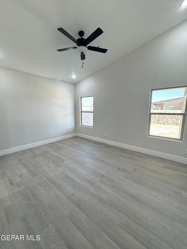 Building Photo - 15149 Ambition Ave