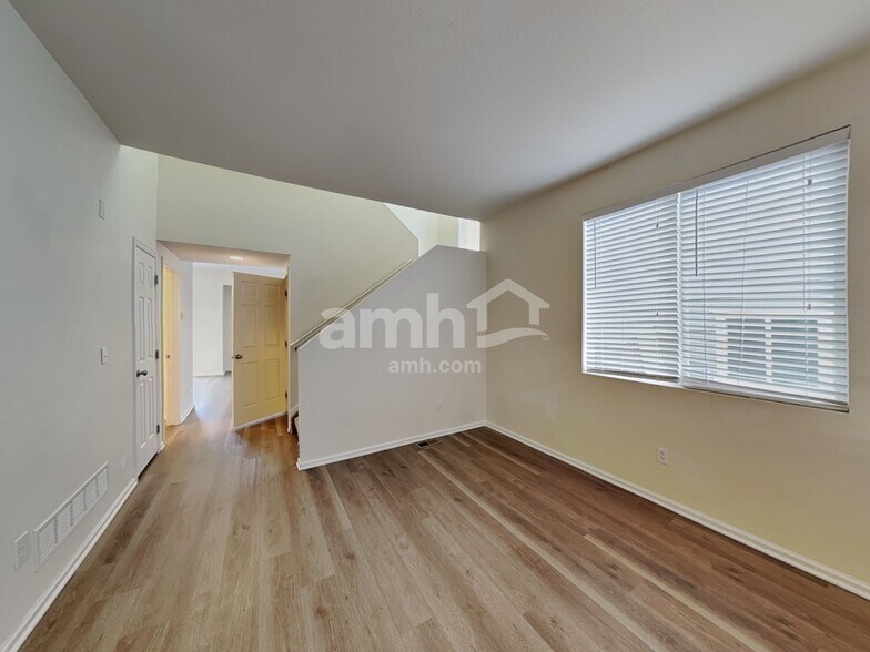 Building Photo - 16447 E 97th Pl