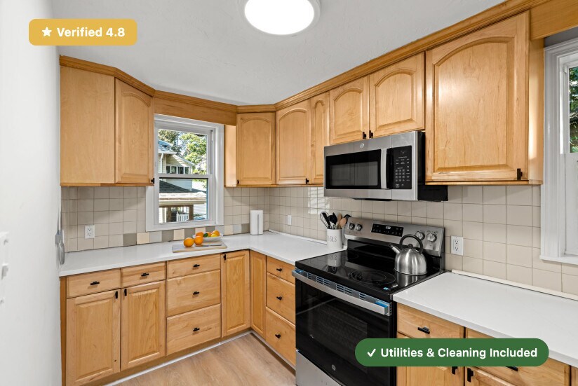 Building Photo - RoostUp Furnished Private Bedroom with Private Ensuite Bath in Jamaica Plain