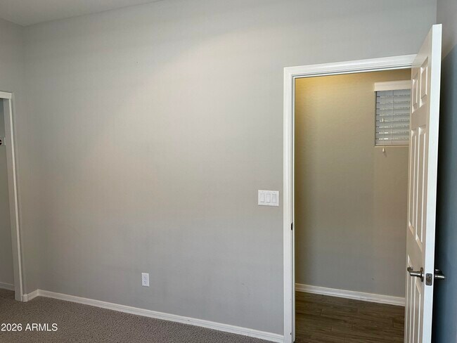 Building Photo - 16500 N 181st Ave
