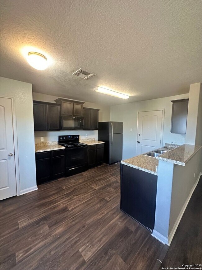 Primary Photo - Move in Ready home in Foster Meadows For R...