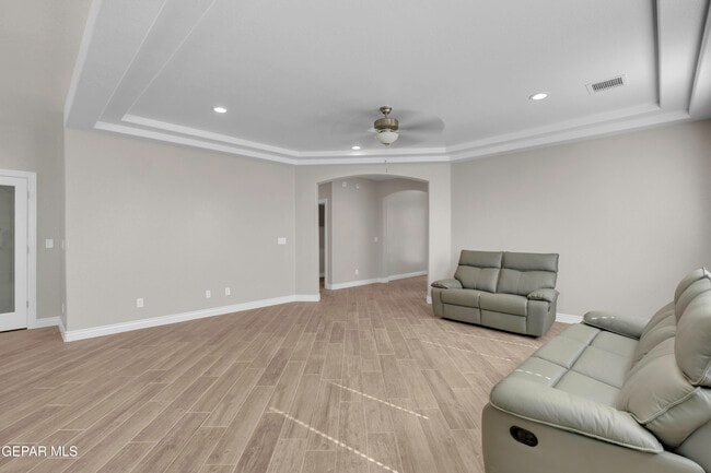 Building Photo - 1807 Dana Gray St