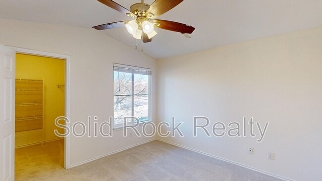 Building Photo - 3975 Riviera Grove