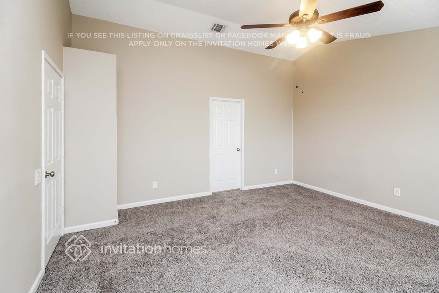 Building Photo - 411 Merritt St