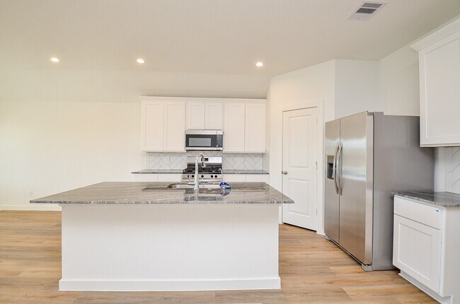 Building Photo - 2530 Ocean Jasper Dr