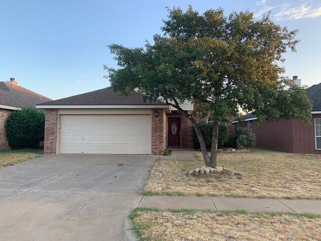 Primary Photo - Fantastic House Available June 6th in Fren...