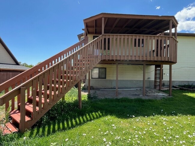 Building Photo - Great West Jordan 4 Bedroom 2 Bath Home!