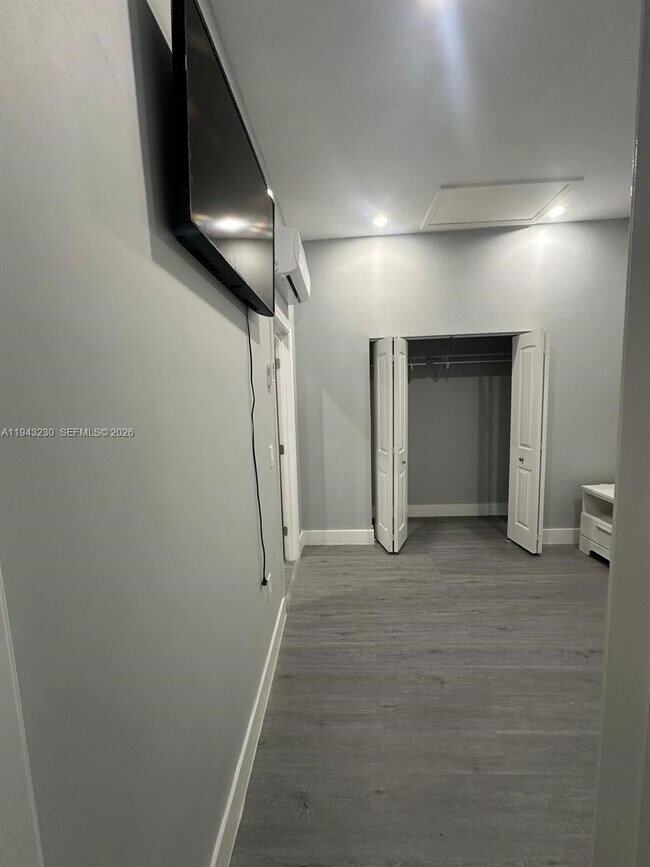 Building Photo - 11879 SW 253rd Terrace