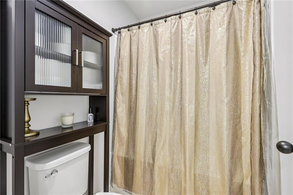 Building Photo - 4774 Sultana Way