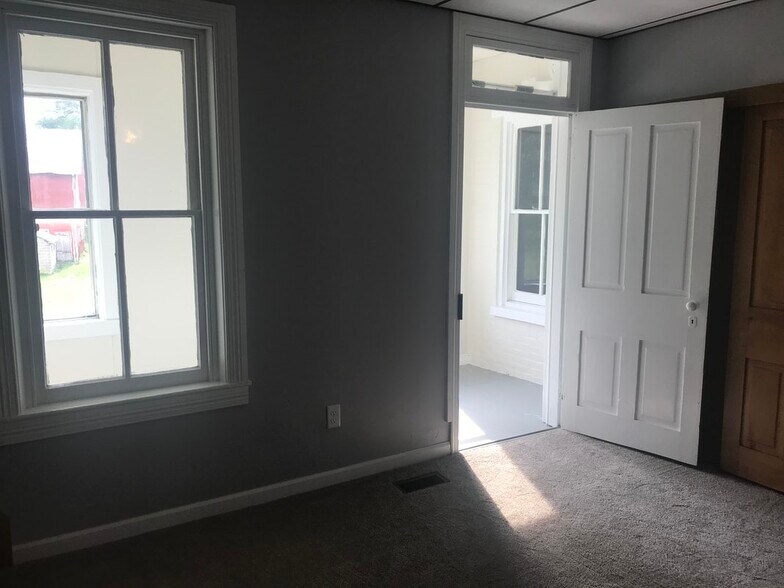 Building Photo - 1353 Irish Creek Rd