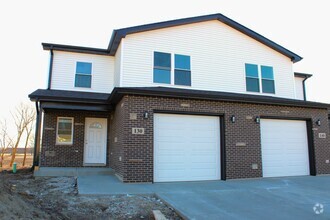 Building Photo - 140 Kevin Dr