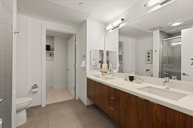 Building Photo - 1101 W El Camino Real