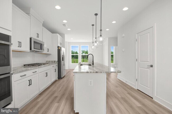 Building Photo - 14534 Alsace Ln