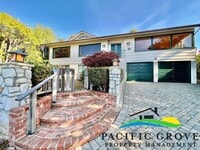 Building Photo - Lovely Ocean View Home Available NOW!