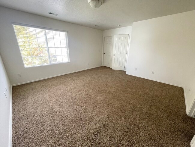 Building Photo - 432 S 1230 W