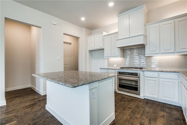 Building Photo - 7263 Switchgrass Rd