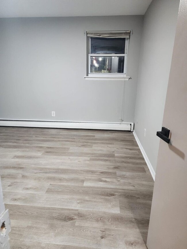 Building Photo - Offer Ends Soon! Up Your Living, Not Your Rent