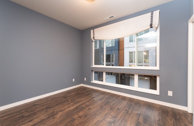 Building Photo - 1587 139th Ct NE