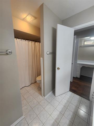 Building Photo - 3410 Whitehall Dr