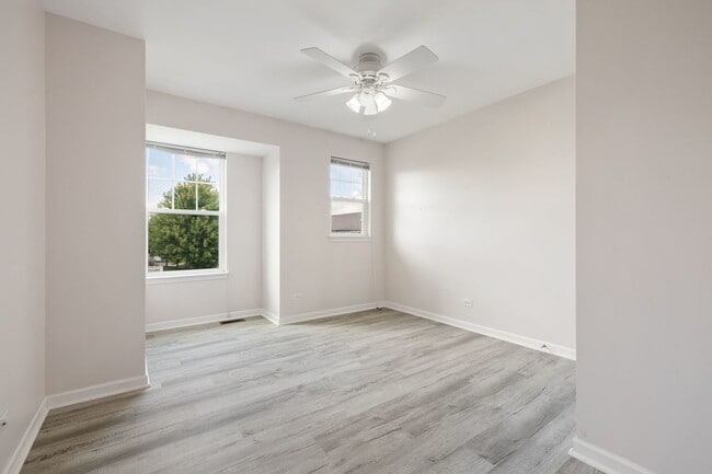 Building Photo - 3465 Bradbury Cir